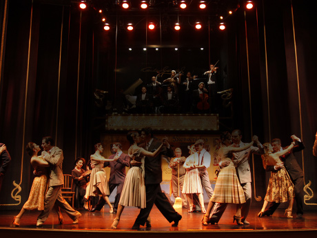 https://d3r8gwkgo0io6y.cloudfront.net/upload/tango-show-buenos-aires (1).jpg